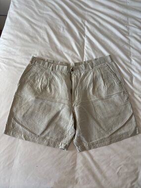 Men's Casual Linen-Blend Shorts in Light Beige